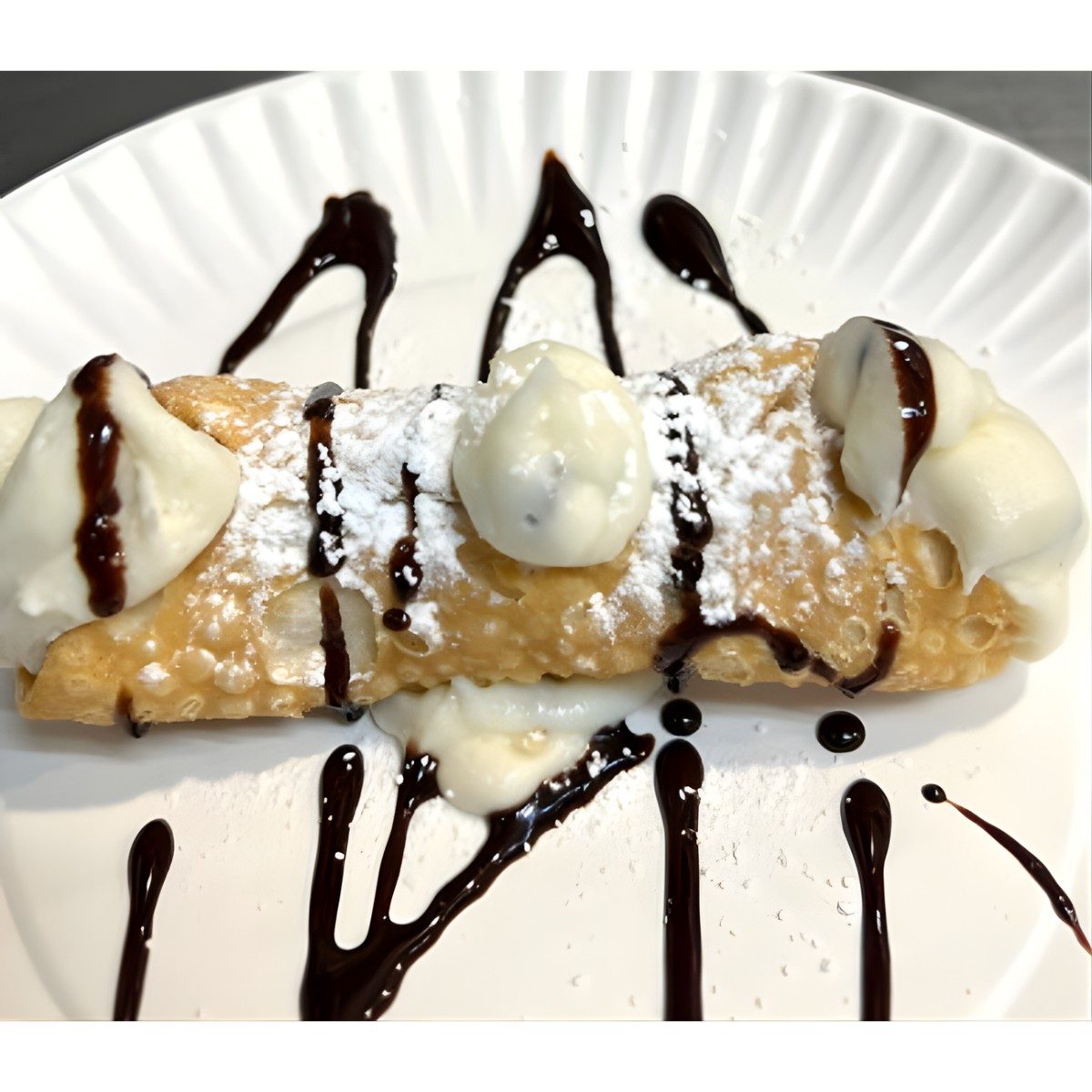 Cannoli Dessert.